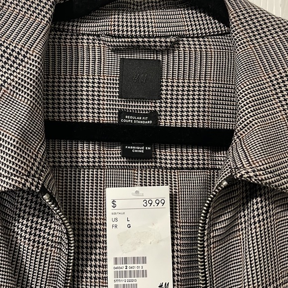H&M Zippered Shirt - Picture 3 of 6